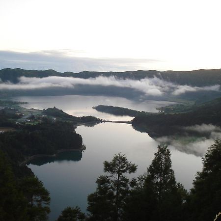 THE CEDAR TREE HOUSE Studio 48 Sete Cidades Exterior foto